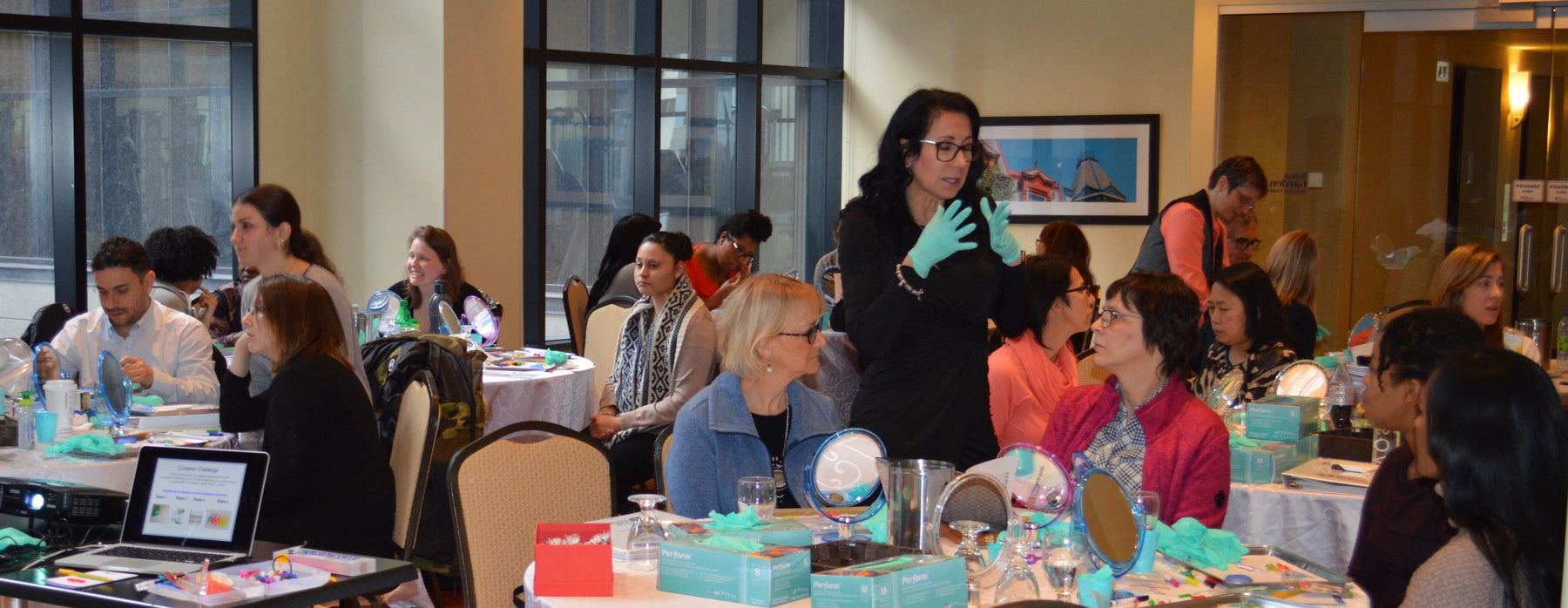 Curaprox iTOP Course: Featured in the Dental Tribune!